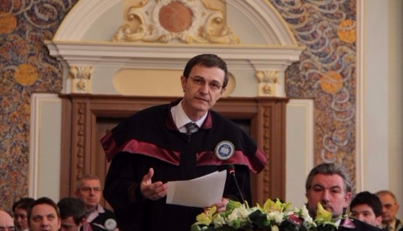 Az autonómia és a nagy egyesülés