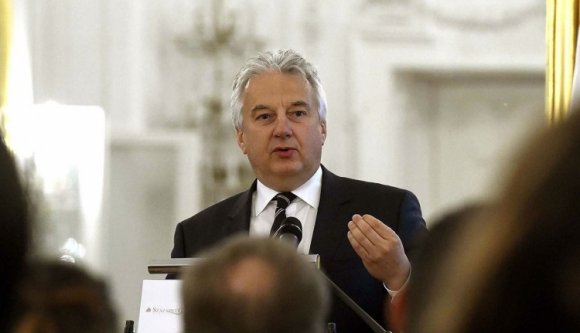 Semjén: Magyarországnak minden magyart meg kell védenie