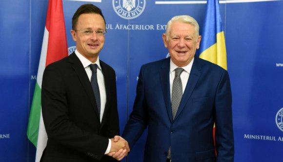 Lesz két új határátkelő és magyar kulturális intézet Kolozsváron