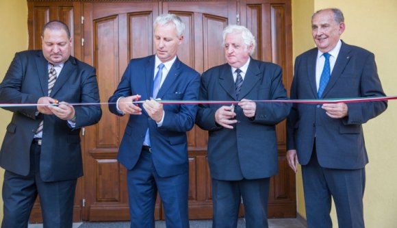 Felavatták Nagyszalontán az Arany János Gimnázium budapesti támogatással megépült új ingatlanát