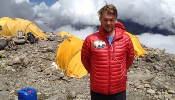 Már a Szellemhegy alaptáborában van a váradi hegymászó