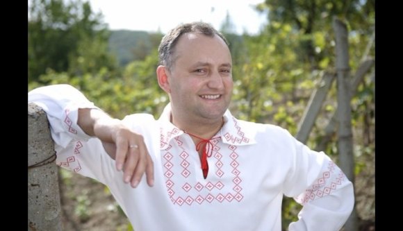 Igor Dodon egy csapásra megoldaná Transznisztria problémáját