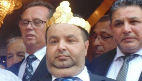 Őrizetbe vették az önjelölt romakirályt