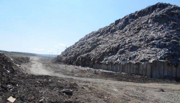 Feljelenti a környezetőröket a Kolozs megyei tanács