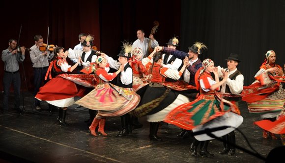 Akkora táncházas rendezvény lesz Udvarhelyen a hétvégén, hogy csak na