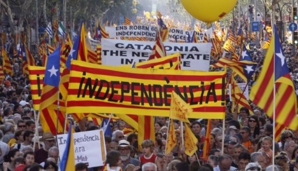 A Katalónia függetlenségéért küzdők kinyitják a polgárháborús emlékek halálos dobozát