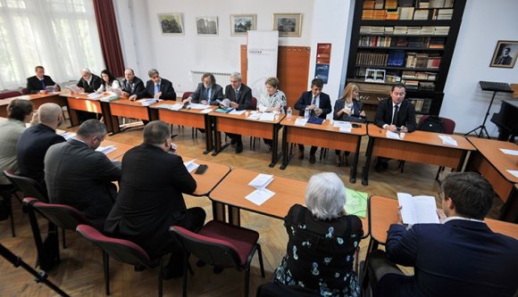 A Trianonhoz vezető eseményeket idézi fel megemlékezésekkel a KMAT