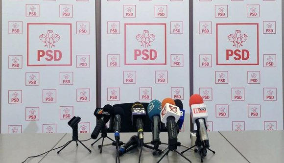 A PSD arra kéri szépen a meggyanúsított minisztereit, nehogy véletlenül lemondjanak