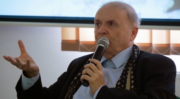 „Sztálin ott tartja a kését a nyakamon” (VIDEÓ)