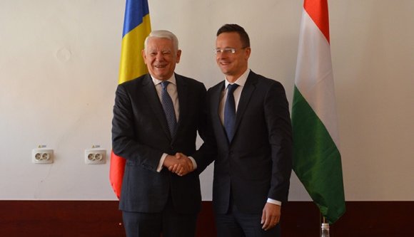 Szijjártó Kolozsváron: a katalán kérdés Spanyolország belügye. Meleşcanu: párbeszédre van szükség