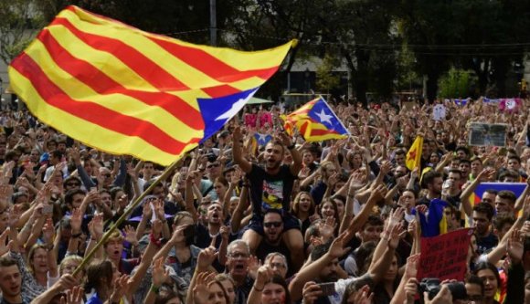 Megbénult Katalónia a nagyszabású sztrájk miatt