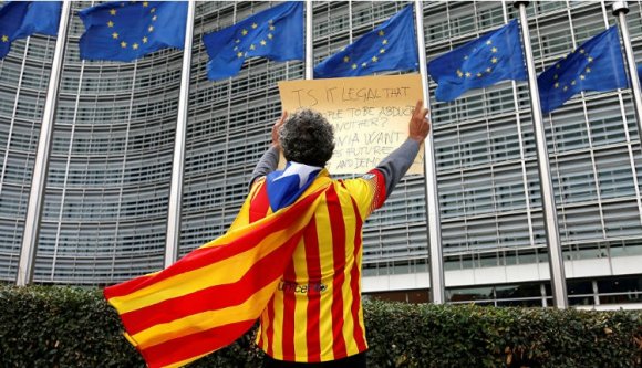 Brüsszel szerint nem történtek rendőri túlkapások Katalóniában