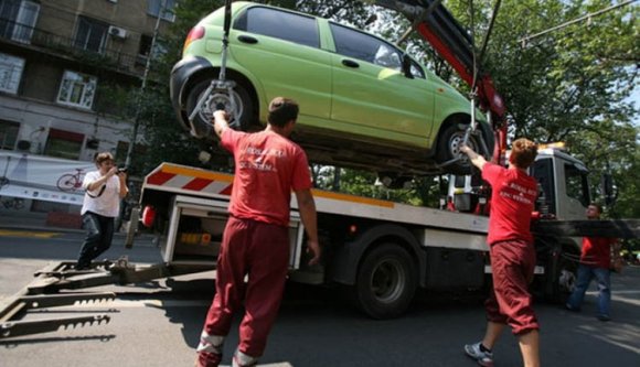 Szépen tejel a szabálytalan parkolás az önkormányzatnak Kolozsváron