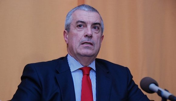 Tăriceanu: a DNA akar „kormányt alakítani”