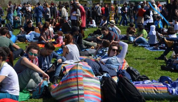 Masszívan költöznek Erdélybe a Kárpátokon túlról