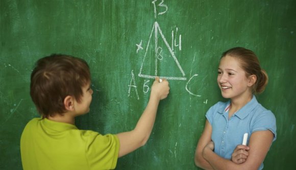 Mennyibe kerül Romániában az ingyenes oktatás?