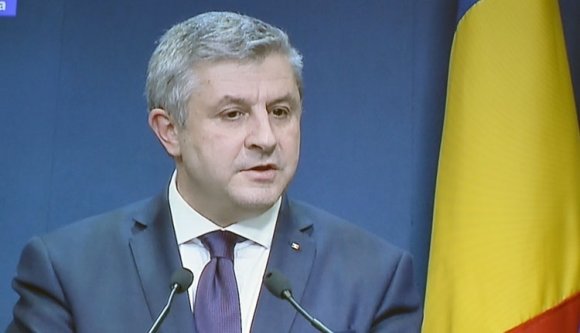 „Mi nem trancsírozunk, mi javítunk”