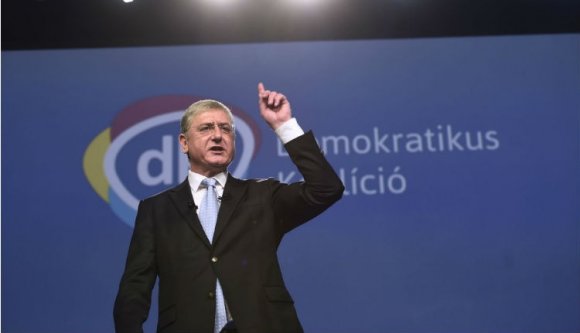 Gyurcsányék az RMDSZ-t támadják a regisztráció miatt