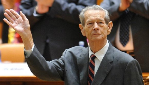 Mihály király egészségi állapota válságossá vált