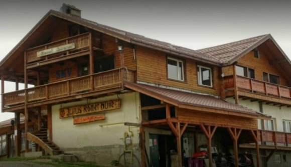 Két nap alatt kétszer próbált betörni egy brassópojánai üdülőházba a medve