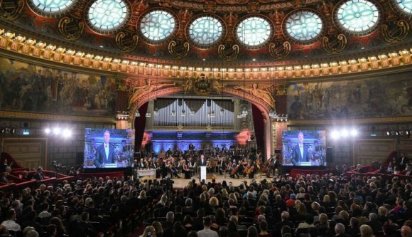 Iohannis közigazgatási reformot és decentralizációt akar