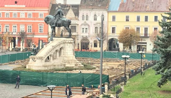 Találja ki, hol lesz idén a főtéri koripálya Kolozsváron!