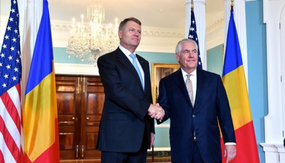 „Váratlanul” Bukarestbe érkezett az amerikai külügyminiszter