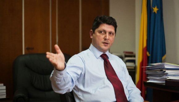 Corlățean: Románia túl konformista Brüsszellel szemben