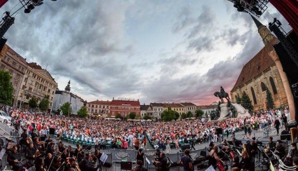Újabb fesztivál Kolozsvár főterén