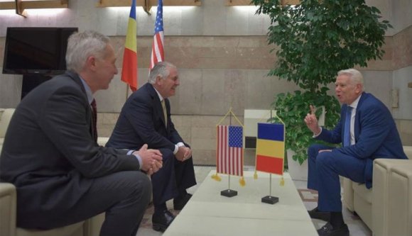 A Patriot-beszerzés körüli malőr lehetett Tillerson váratlan bukaresti látogatásának oka