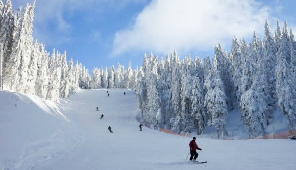 A Székelyföldön annyira tél van, hogy már kezdődik is a síszezon
