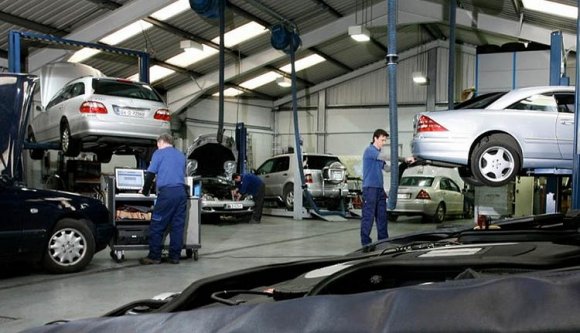 Nemsokára kínai vendégmunkások javítják és mossák az autóinkat