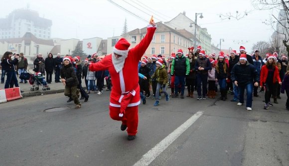 Idén is futnak a Mikulások