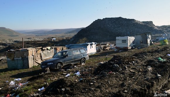 Közel 7 millió euróból integrálná Kolozsvár a Pataréten élőket