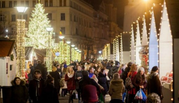 Ezek a téli ünnepkör kötelező kellékei a romániai lakosság szerint