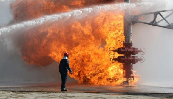 Kigyulladt egy gázkút Szatmár megyében