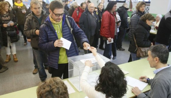 Tovább a függetlenség felé? Parlamenti választást tartanak Katalóniában