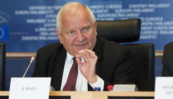 Joseph Daul: Szomorú nap a mai Románia számára