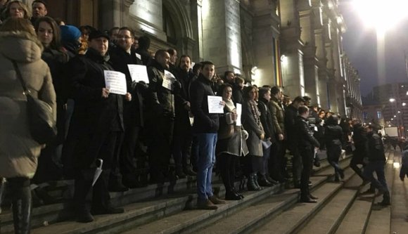 14 pontban sérti az alkotmányt az egyik igazságügyi törvény