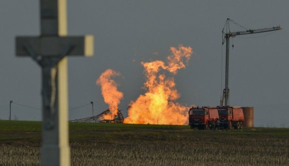 Akár két hónapig is éghet még a nagymajtényi gázszonda
