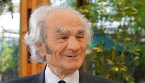 Homofób kijelentés miatt büntettek egy liberális orvos-szenátort