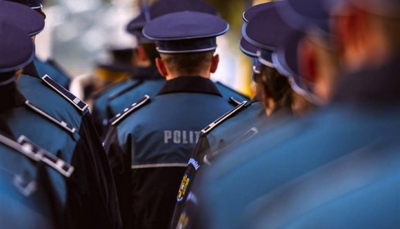 Lemondott a bukaresti rendőrfőnök és a helyettese is