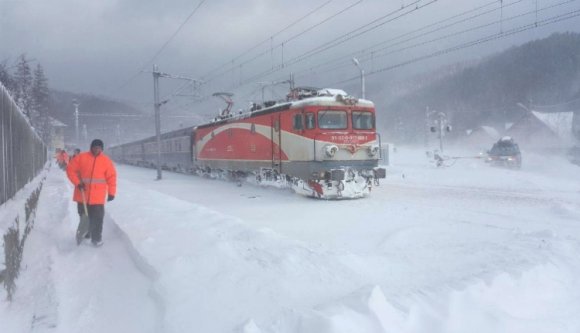 Újra járnak a vonatok a Prahova völgyében