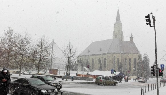 Eső, hó és közte bármi hull majd a hétvégén