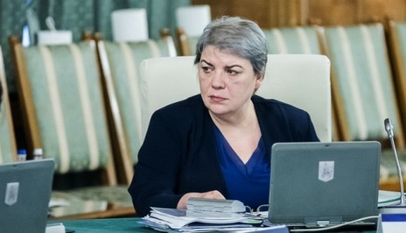 Visszalophatják a kormányba a korrupcióval gyanúsított Sevil Shhaideh-t