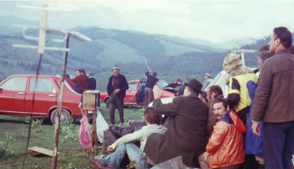 A tiltott meccsnézés diszkrét bája a Ceaușescu-rendszerben