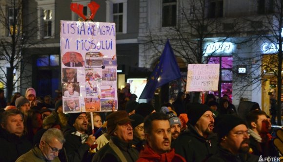 A Dăncilă-kormány öt leendő tagja ellen is nyomoz a DNA