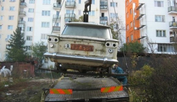 Sok a köztereken felejtett roncs Kolozsváron