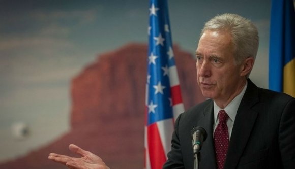 Máris felkereste Hans Klemm amerikai nagykövet Viorica  Dăncilă kormányfőt