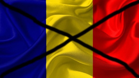 A nagy egyesülés évében a büszke románok leszavaztak egy zászlótörvény-módosítást